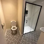 Apartment Two Bedroom Ground Floor Apartment, Professionally Managed