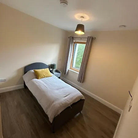 Two Bedroom Ground Floor Apartment, Professionally Managed