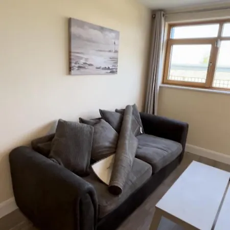 Two Bedroom Ground Floor Apartment, Professionally Managed Apartment Dublin