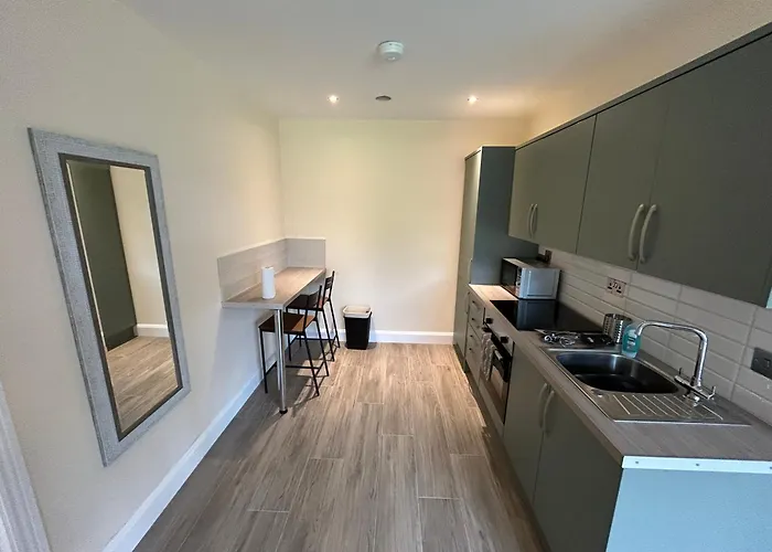 Two Bedroom Ground Floor Apartment, Professionally Managed Dublino